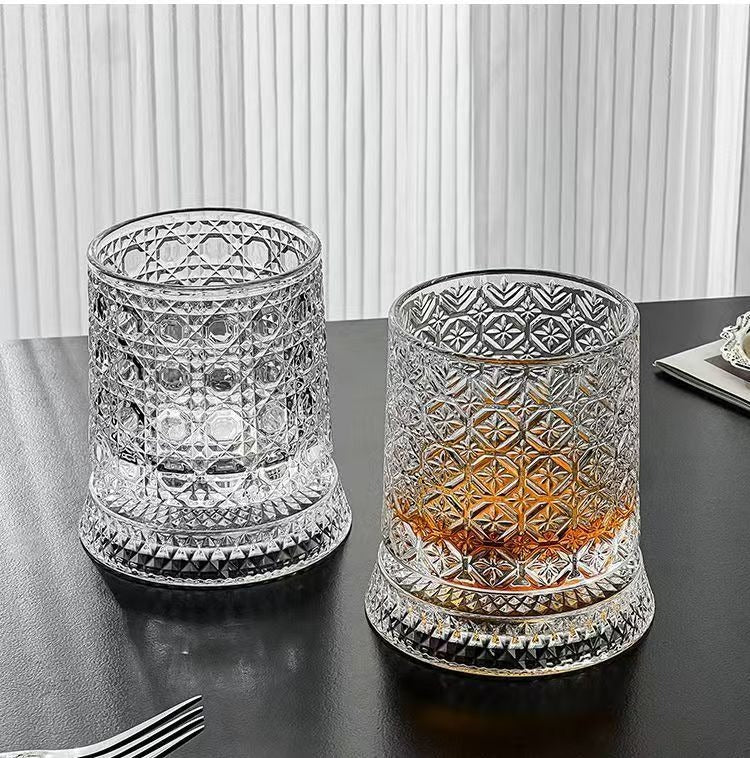 😎Best Gift For Gentlemen-360° Spinning Crystal Whiskey Glass🥃