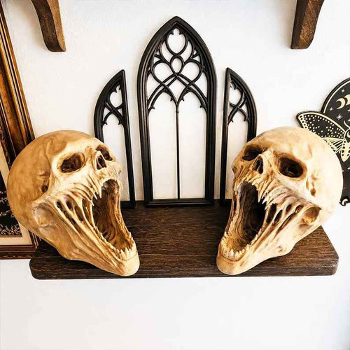 🌱✨ Limited Time 50% OFF✨ Gothic Demon Alien Skull Sculpture, Creepy Horror Resin Skull Statue Halloween Mantel Table Indoor Decor Ornamen