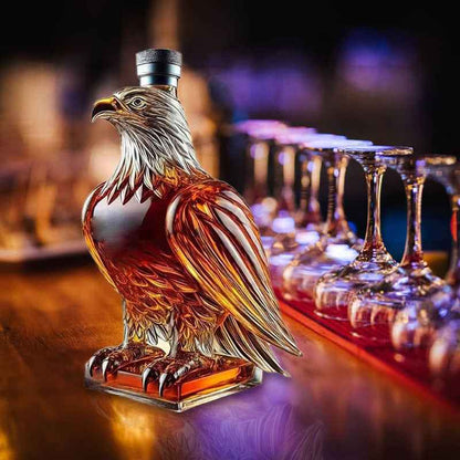 🦅Eagle Whiskey Bottle – A Masterpiece of Craftsmanship and Strength, Capturing the Spirit of Freedom in Every Detail改写一下这个标题