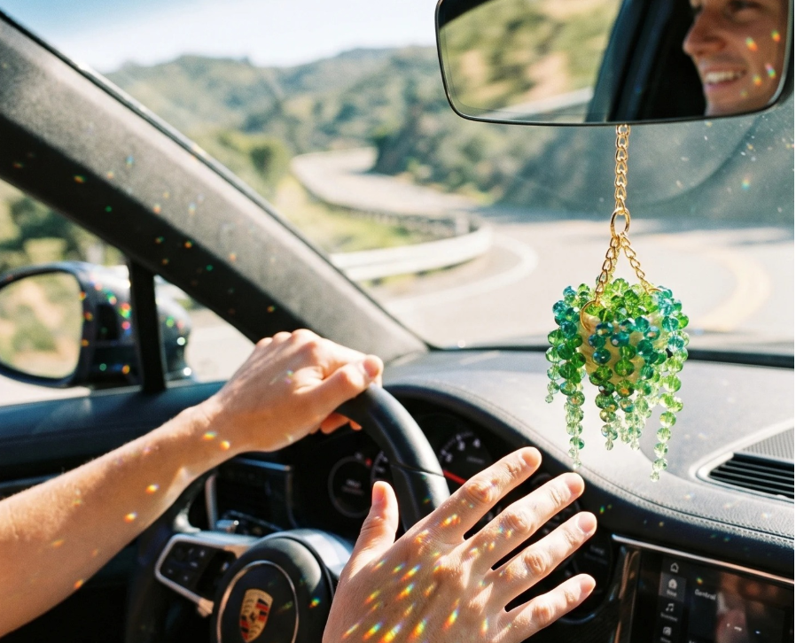 🔥Last Day 50% OFF| 🌟Mini Woven Basket Beaded Plant Suncatcher - Longer Strands🍀☀️
