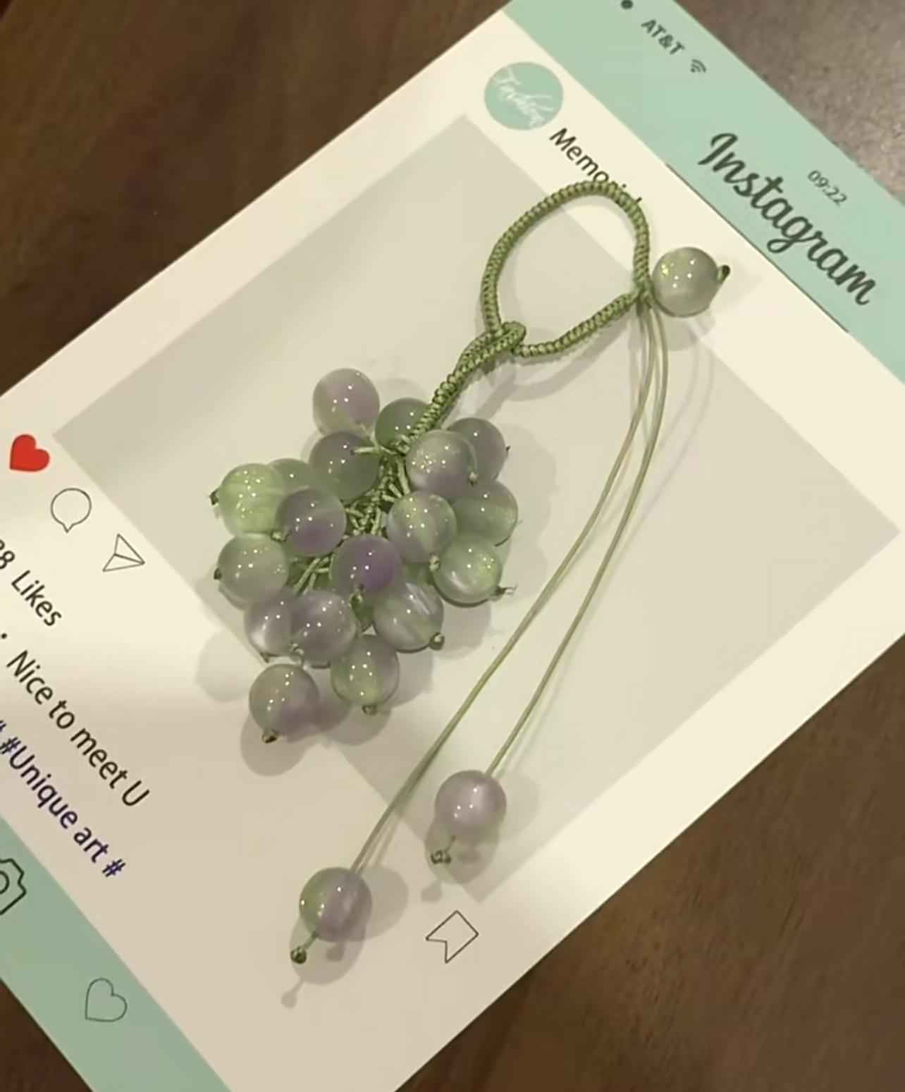 🔥Up To 50% OFF🔥DIY Color-changing Grape Pendant