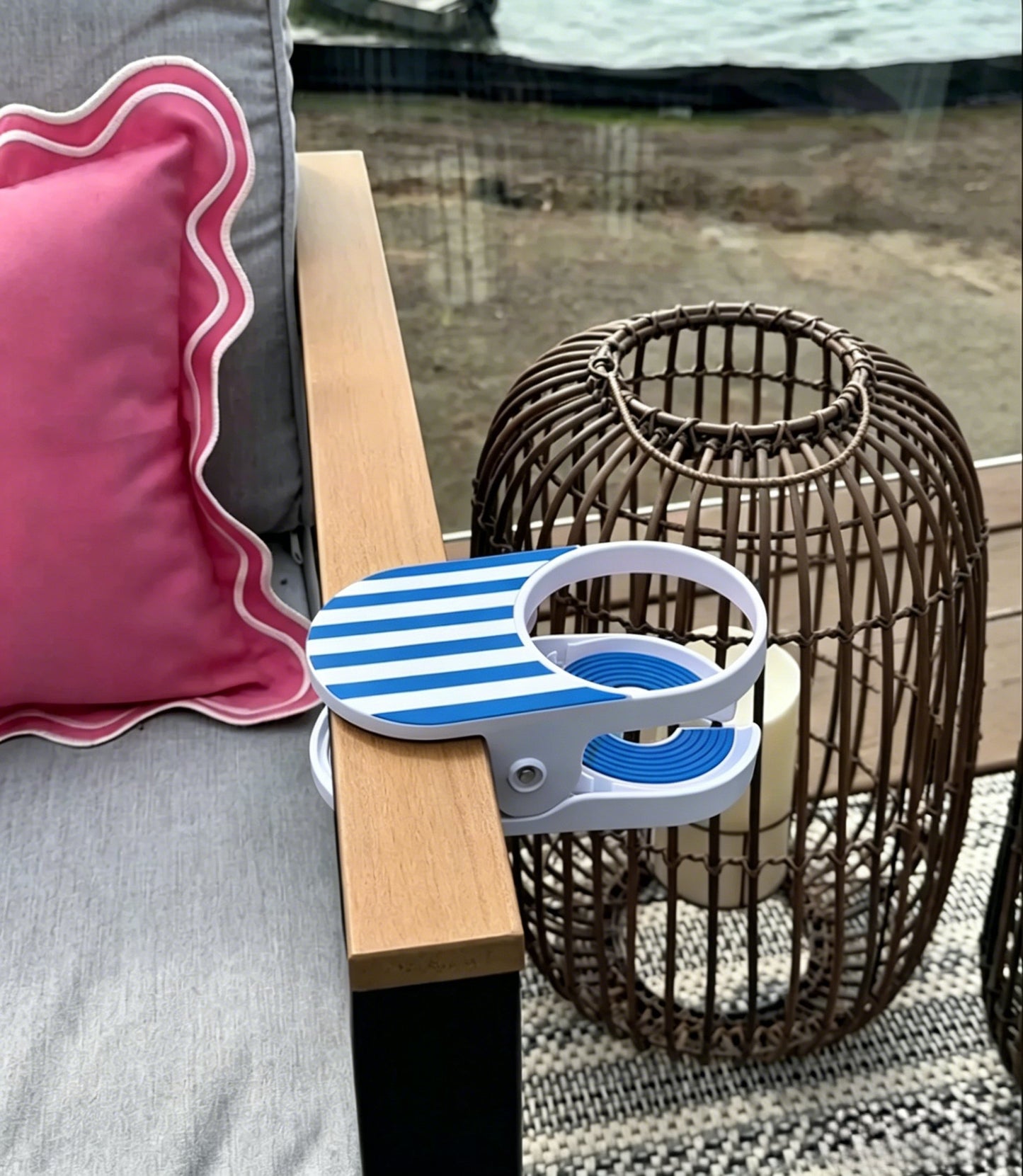 🏆️Flash Sale 50% OFF🏖️Chair Clip-On Drink Holder – Secure Your Beverage Anywhere!🍾