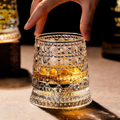 😎Best Gift For Gentlemen-360° Spinning Crystal Whiskey Glass🥃