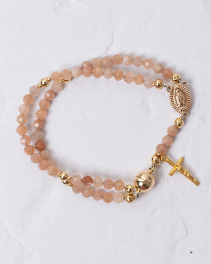 🔥🔥 ✝️Handcrafted rosary bracelets -  A Warm Companion for Your Faith Journey📿