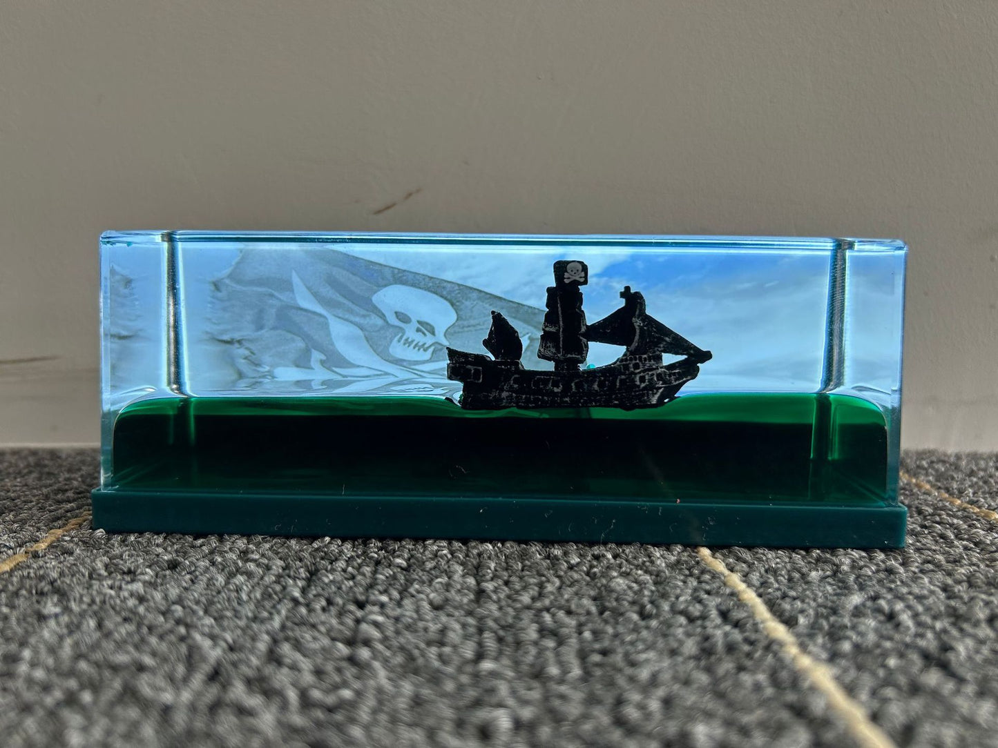 🎅Christmas Sales🎉Floating Liquid Ship Ornament