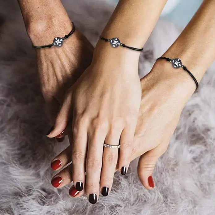 🎓 Graduation Bracelet 2026 | Adjustable Gift for Him & Her
