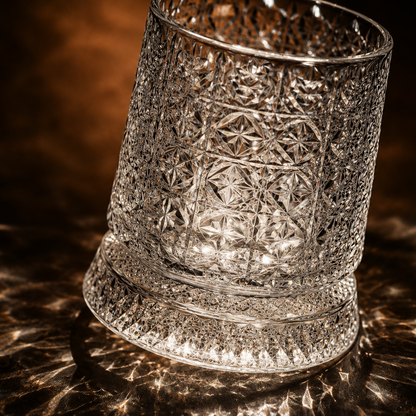 😎Best Gift For Gentlemen-360° Spinning Crystal Whiskey Glass🥃