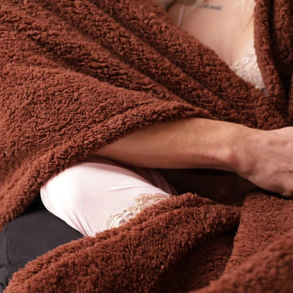 👍👍 Limited-time price drop! - The Waterproof Intimacy Blanket